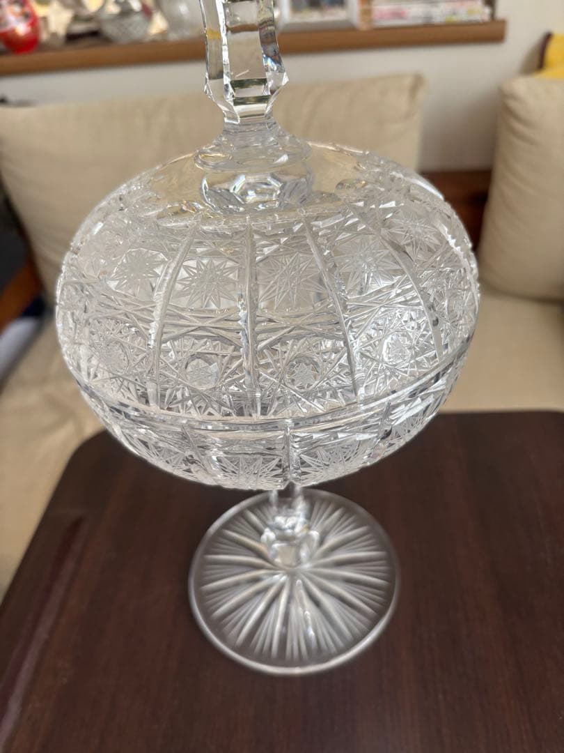 蓋付き容器 チェコ　ボヘミアン　キャンディボックス