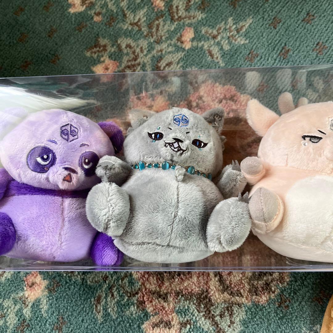 女王蜂 FC限定ぬいぐるみ qbBEAST