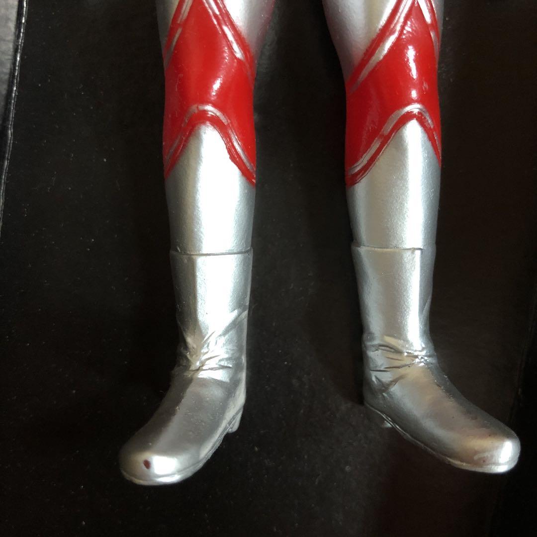 ウルトラ怪獣　king of the hero 帰ってきたウルトラマン　ソフビ