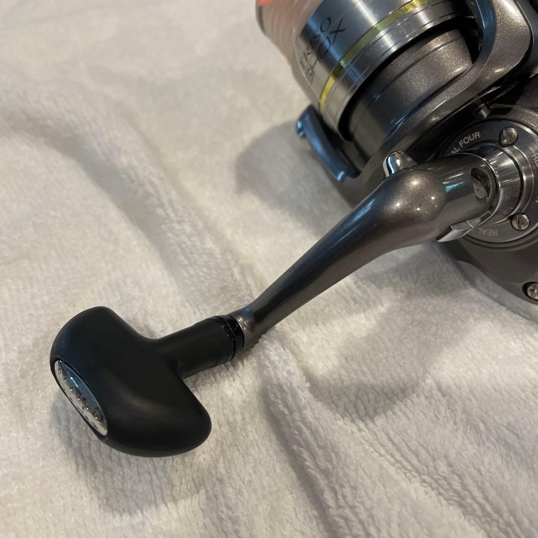 リール TRISO SHOX 2500LBD