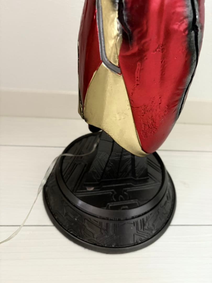 新品未使用です！アイアンマンのナノ・ガントレット　1/1 レプリカ　LEDライト