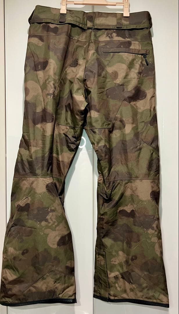 VOLCOM GORE-TEX 迷彩 スノーボードパンツ M