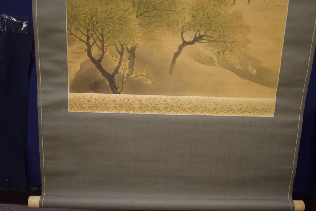 真作/秀耕/山水人物図/山水家鴨図/絹表装/布袋屋掛軸HI-897