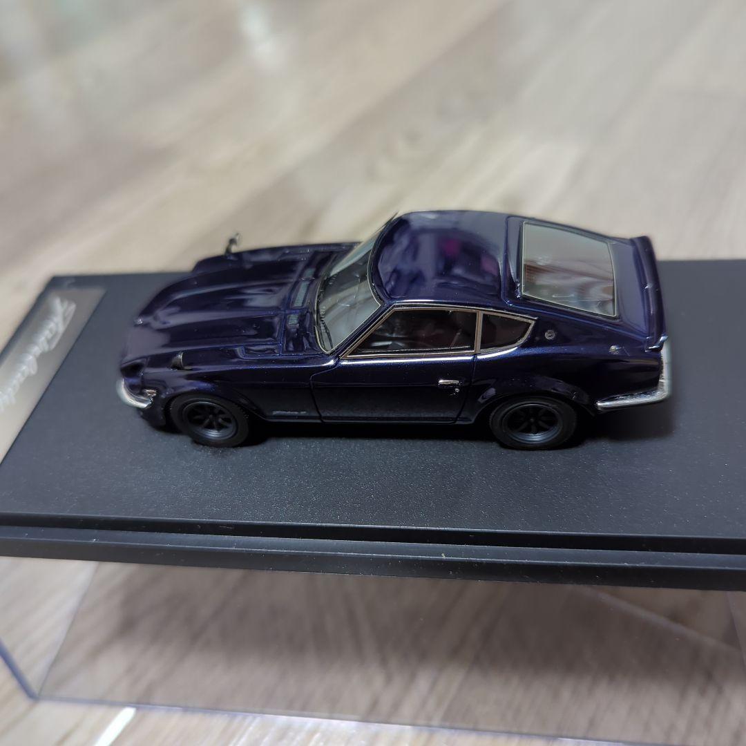 ダイキャスト製 Fairlady Z 紫 1/64