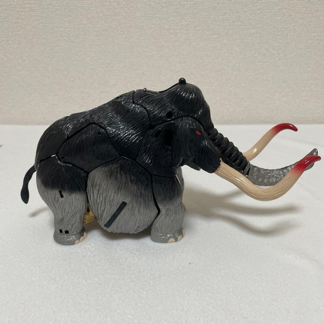 習*慣様 トランスフォーマー　ネメシスプライム　ビックコンボイ(ブラックバージョ