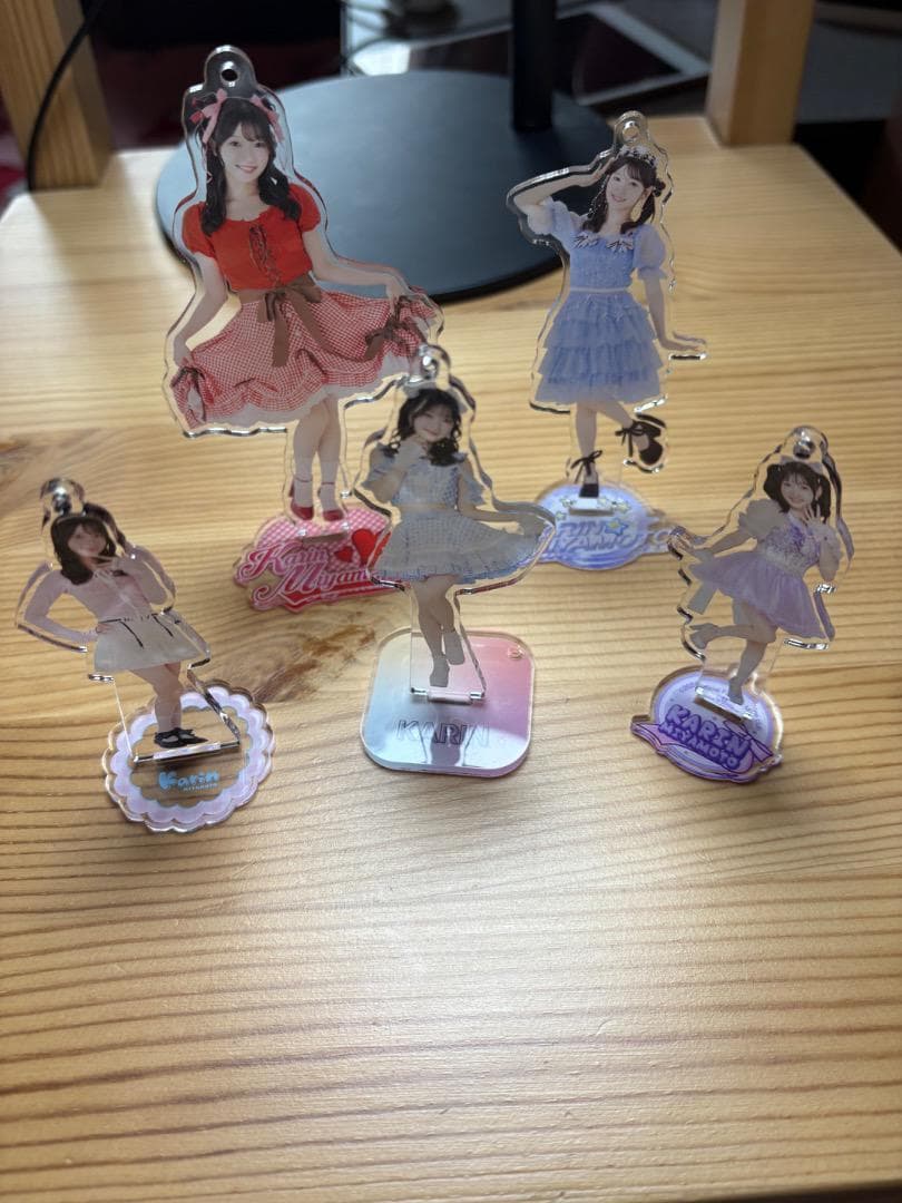 【生産終了・美品】宮本佳林のグッズおまとめセット（画像以外もあり）