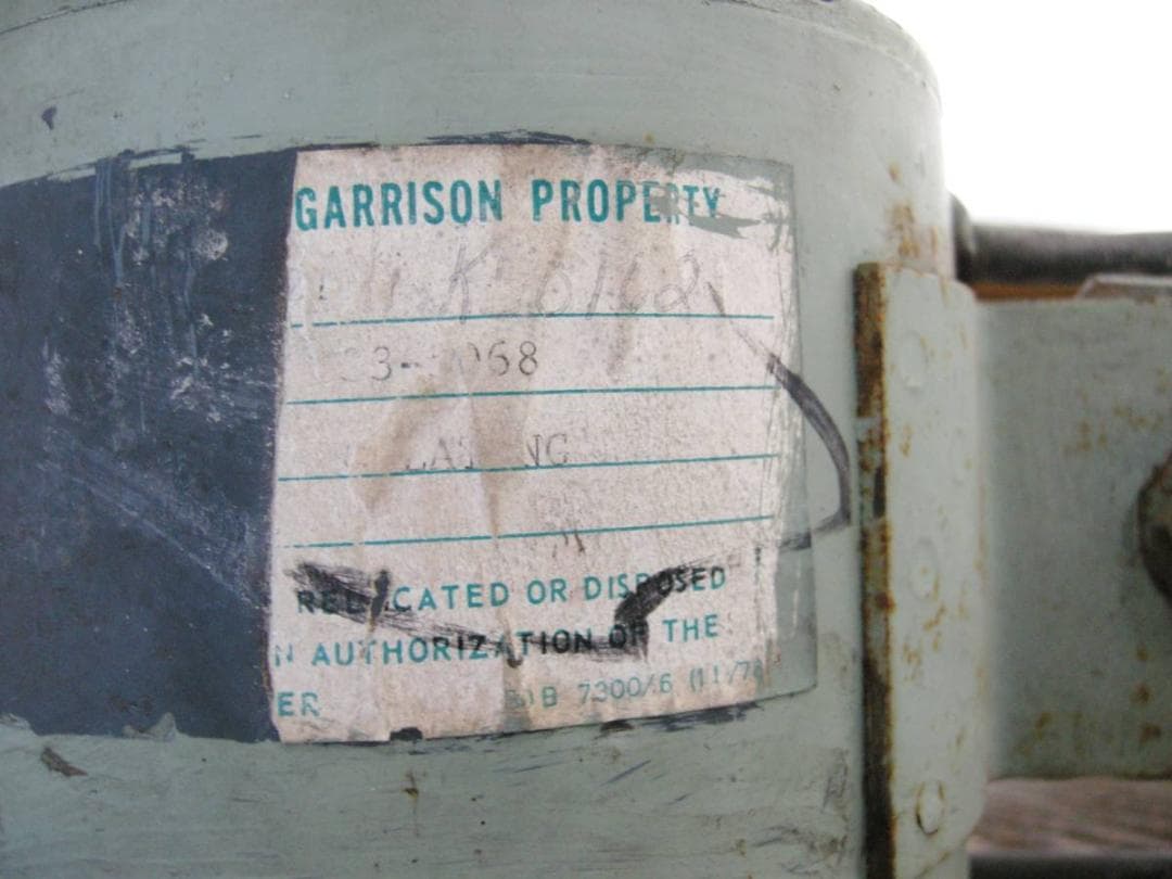 沖縄米軍格納庫実物品・良品/3枚羽大型ファン【可動品/強風】今は無い円盤ベース