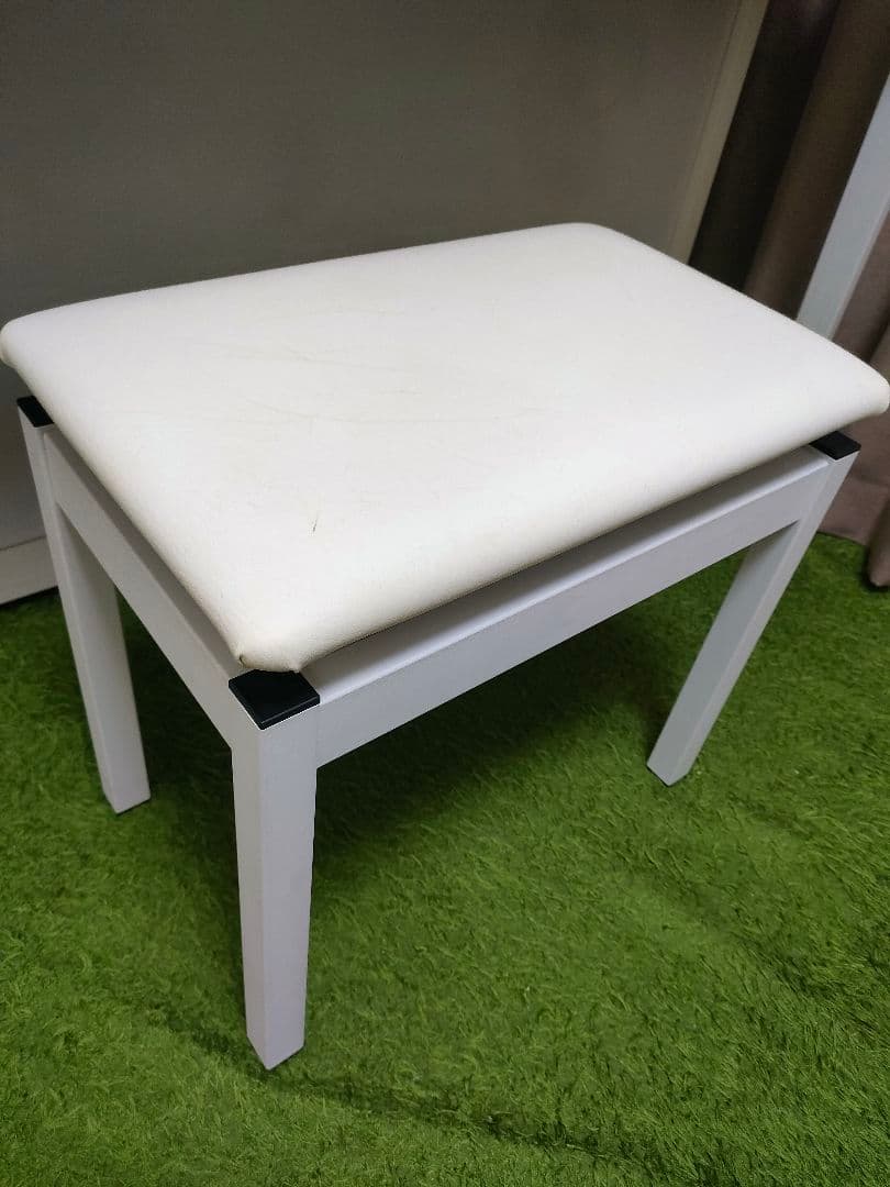 ローランド　電子ピアノ　LX705　 2020年製　88鍵盤　木製鍵盤　椅子付