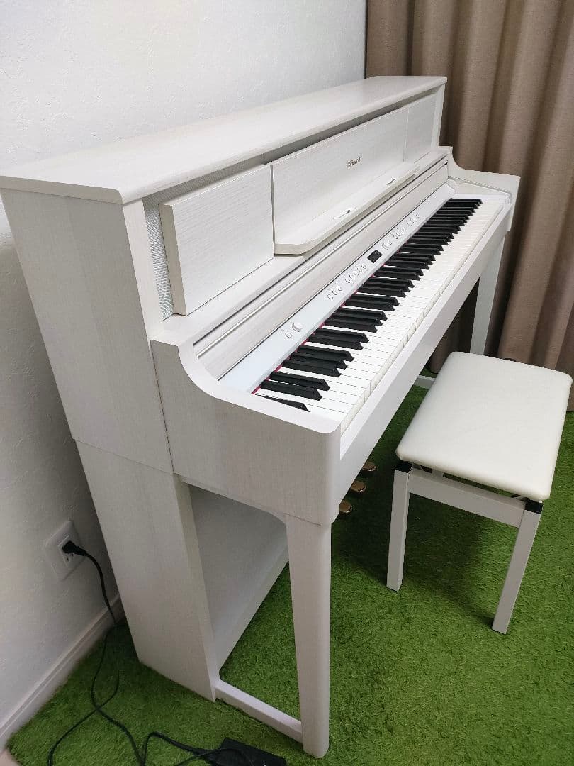 ローランド　電子ピアノ　LX705　 2020年製　88鍵盤　木製鍵盤　椅子付