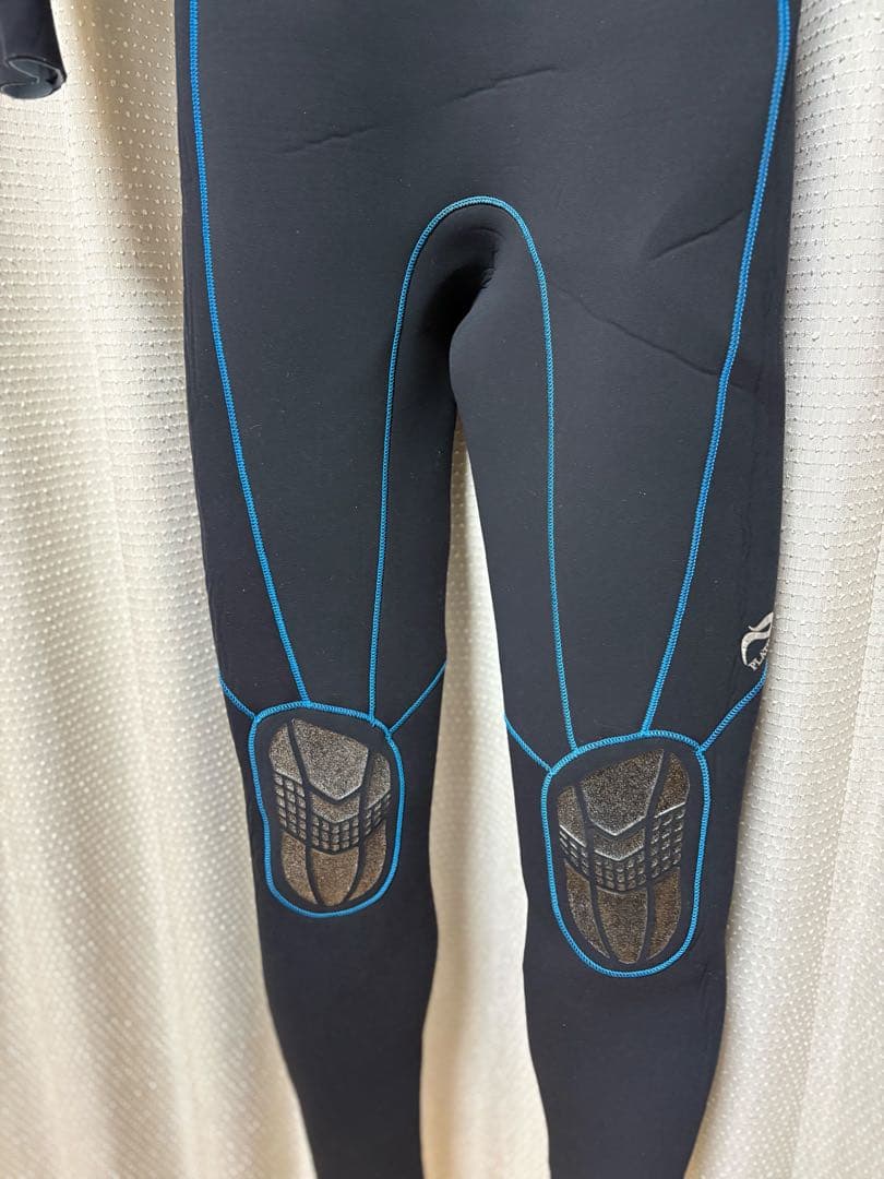 BILABONG(ビラボン)3mm フルスーツ メンズXL相当(オーダー品)