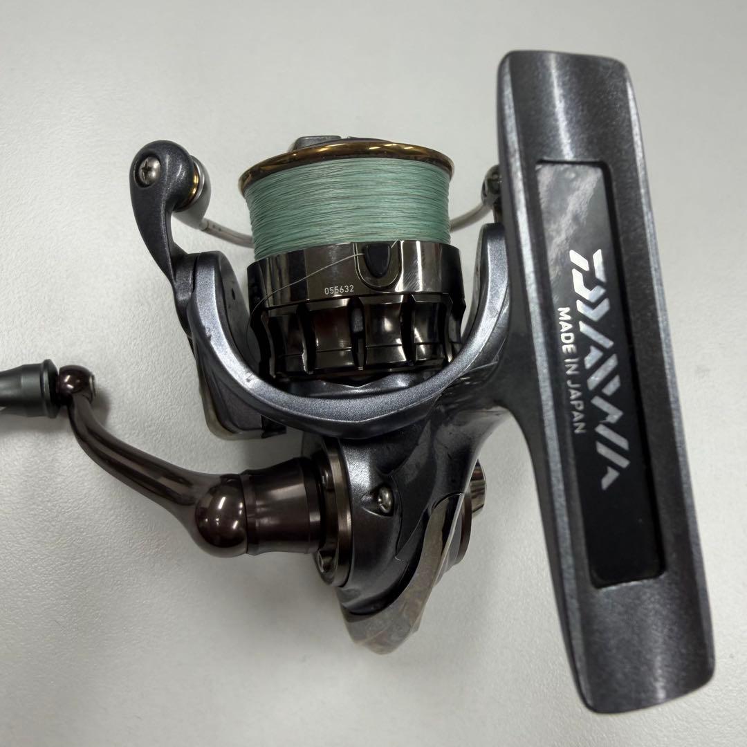 ダイワ DAIWA 15ルビアス 2004 055632 スピニングリール