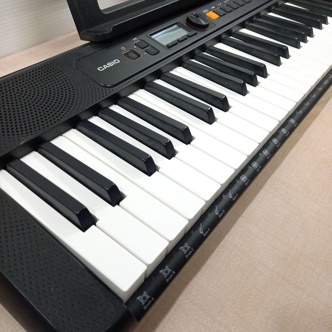 CASIO 61鍵 電子ピアノ キーボード Casiotone CT-S200
