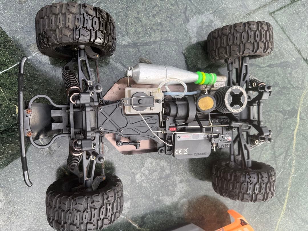 京商1/10スケール15エンジン4WDニトロトラッカー　ジャンク品