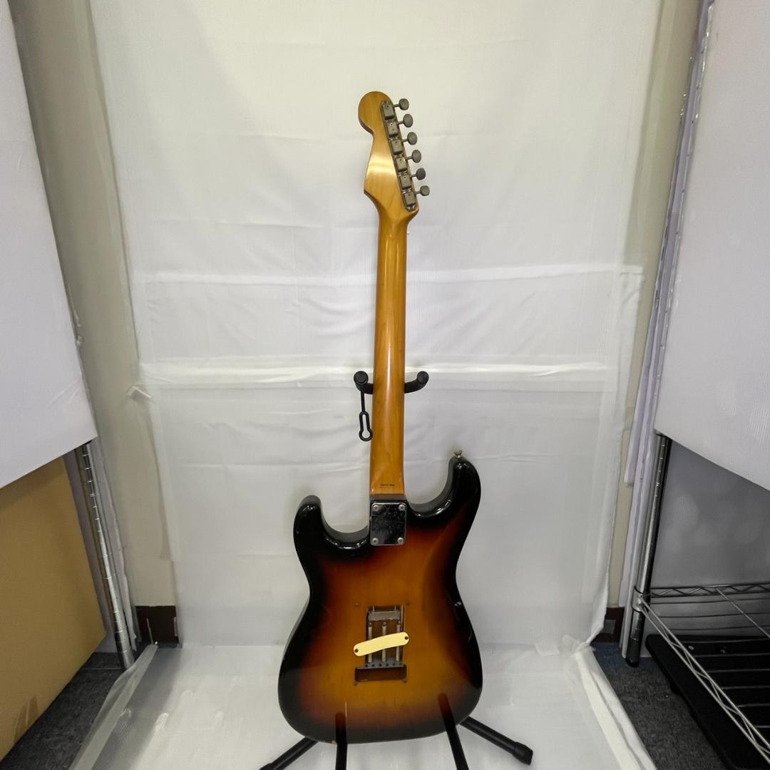 ふ*ち様 【中古】fender フェンダー エレキギター 弦なし ストラトキャス