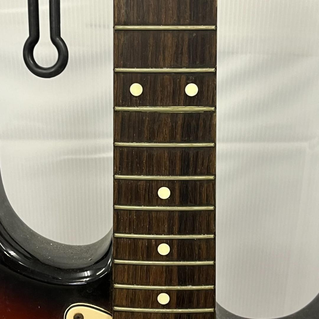 ふ*ち様 【中古】fender フェンダー エレキギター 弦なし ストラトキャス