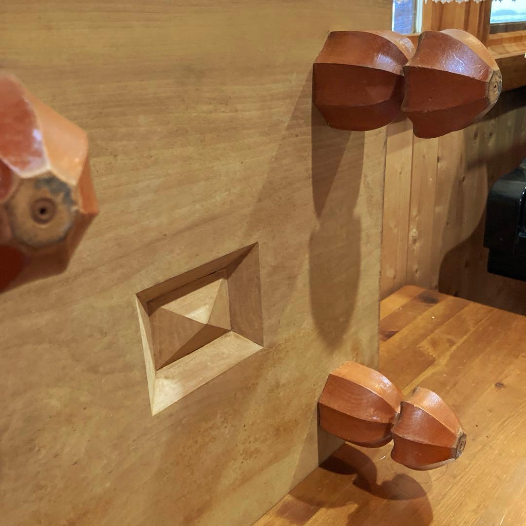 ［高級］日本の木製囲碁盤45×41センチ　足付き　へそあり