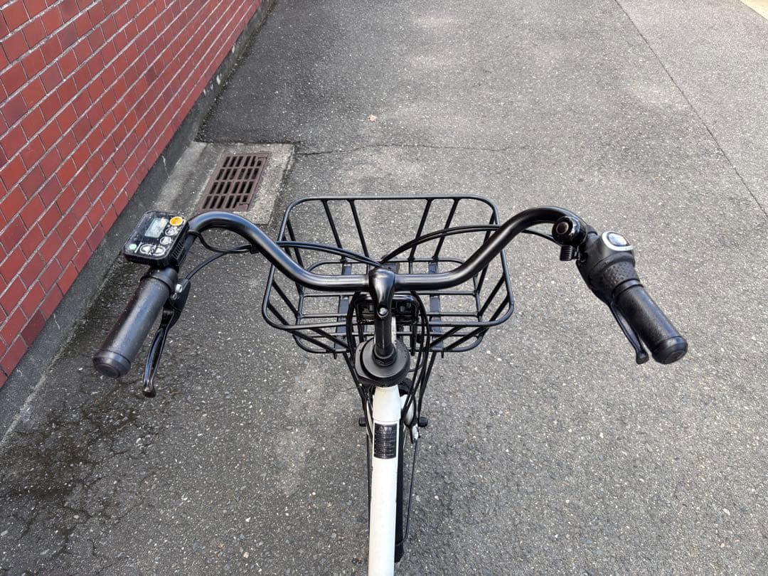 Panasonic 電動アシスト自転車 ホワイト　8ah