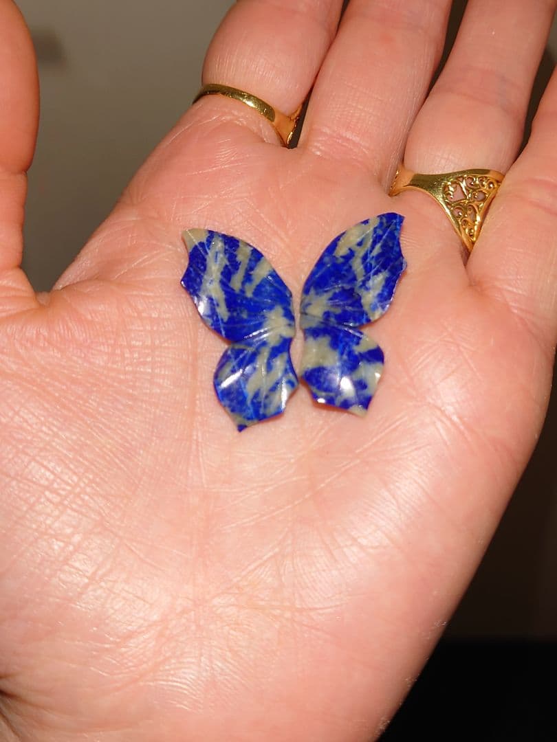 ラピスラズリ　蝶々