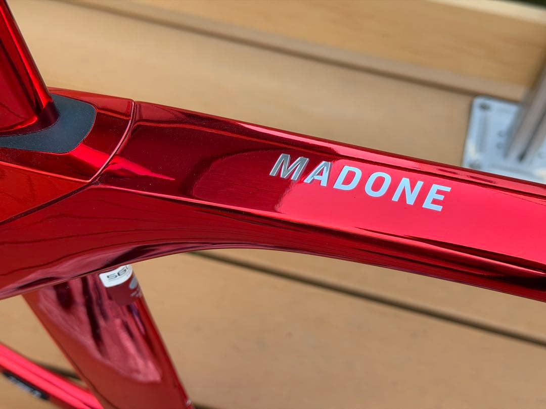 【レアカラー】TREK Madone SLR Gen6 フレームセット後期モデル