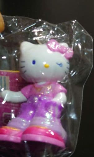 新品未開封　キティ　ヒップホップ　キーホルダー　ストラップ　レア