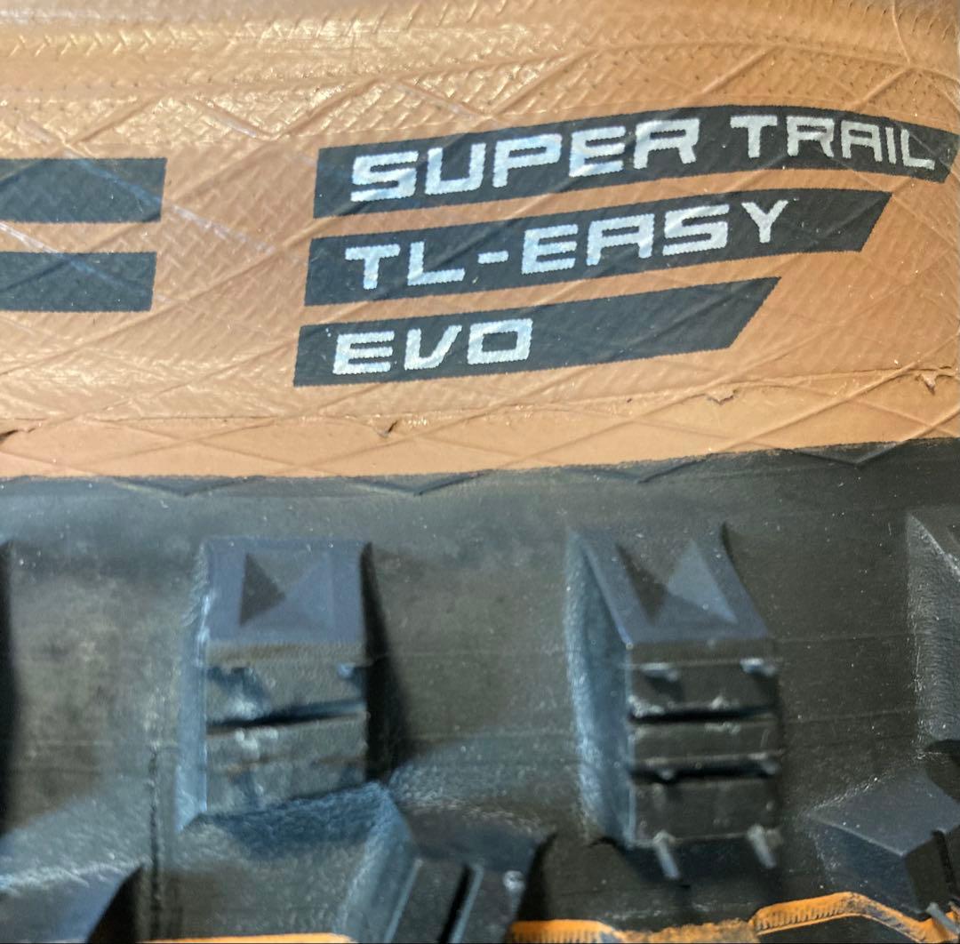 Schwalbe Hans Dampf MTB 27.5×2.35 タイヤ　新品