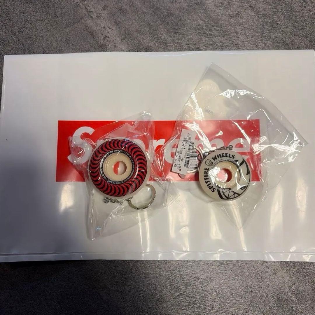 spitfire Keychainキーホルダー スピットファイア supreme