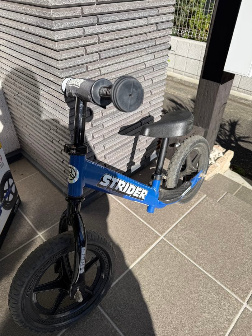 STRIDER バランスバイク 青 12インチ