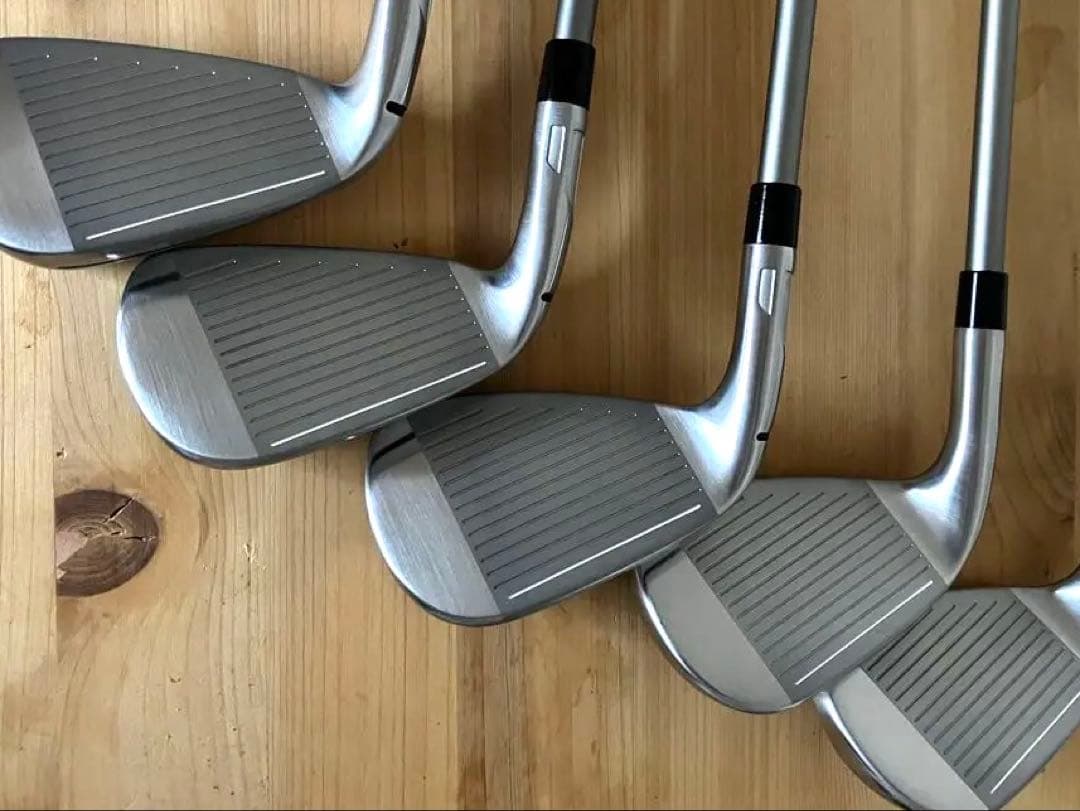 値下げ！テーラーメイド Qi MAX LITEアイアン 6-P 5本セット超美品