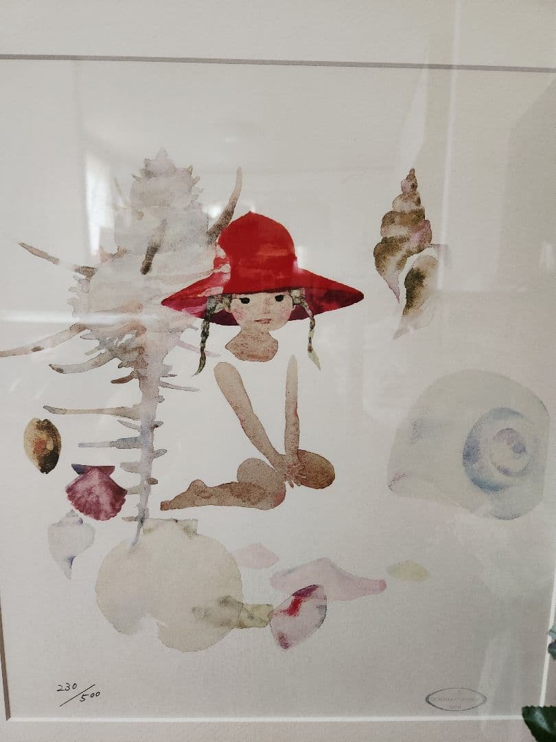 いわさきちひろ　貝がらと赤い帽子の少女　額縁付き　２３０/５００リトグラフ