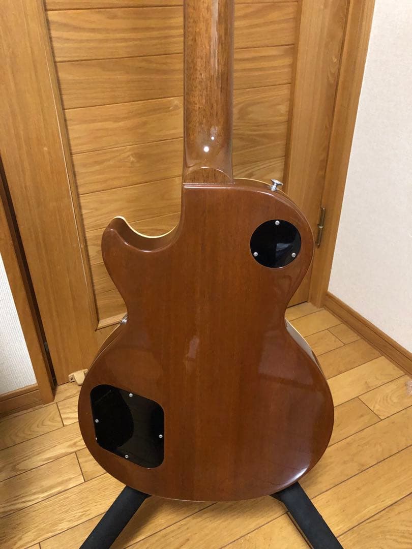 トムトムGibson Les Paul Standard ゴールドトップ