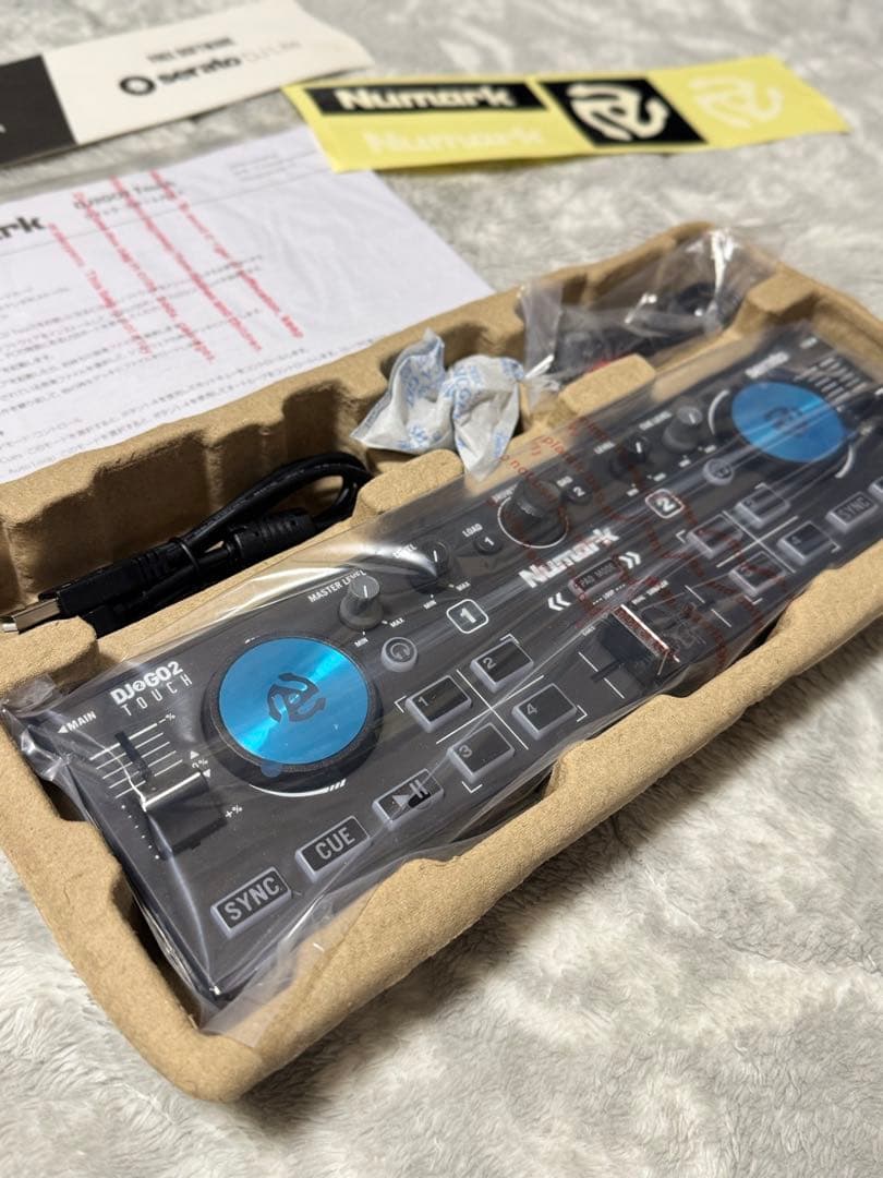 Numark DJ2GO2 Touch DJコントローラー