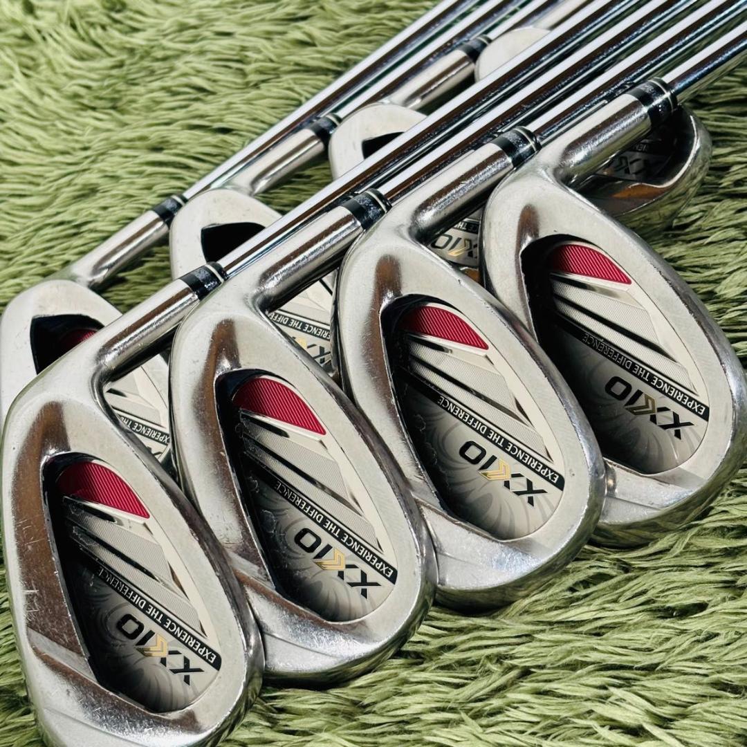 ゼクシオ 11代目 レッド スチールシャフト アイアン8本セット メンズゴルフ