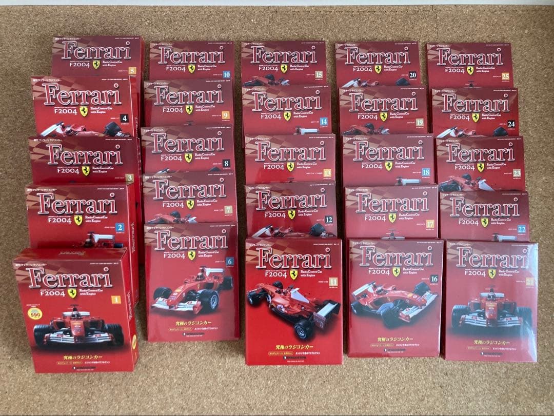 未開封　ディアゴスティーニ　フェラーリF2004 1〜100巻＋バインダー
