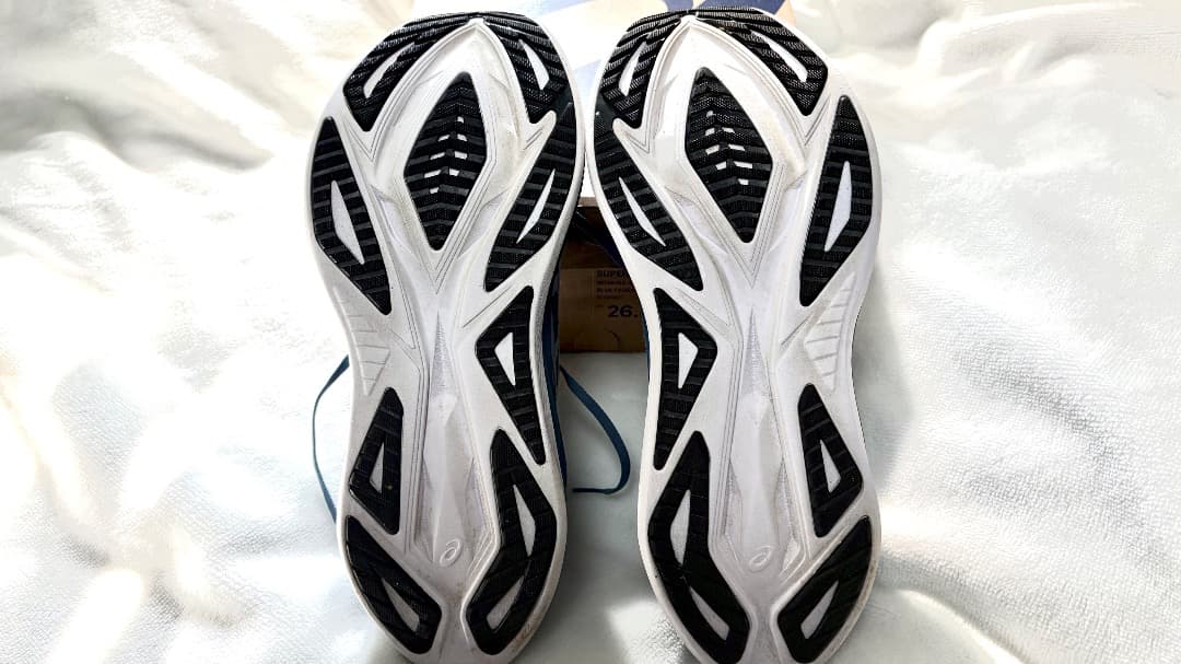 【新同品 12㎞走行】ASICS SUPERBLAST 2 26.5cm