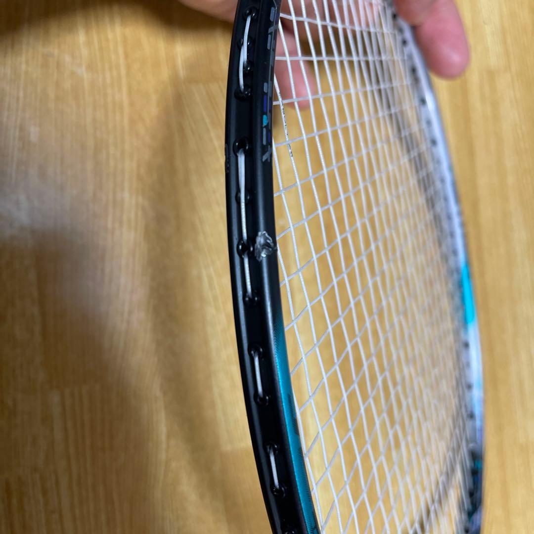 アストロクス88D PRO バドミントンラケット 4UG5 ジャンク品