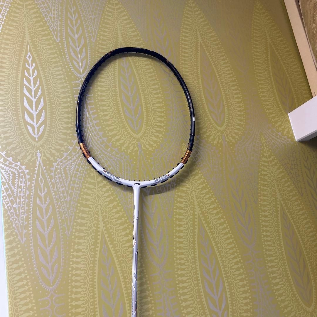 リーニンバドミントンラケット