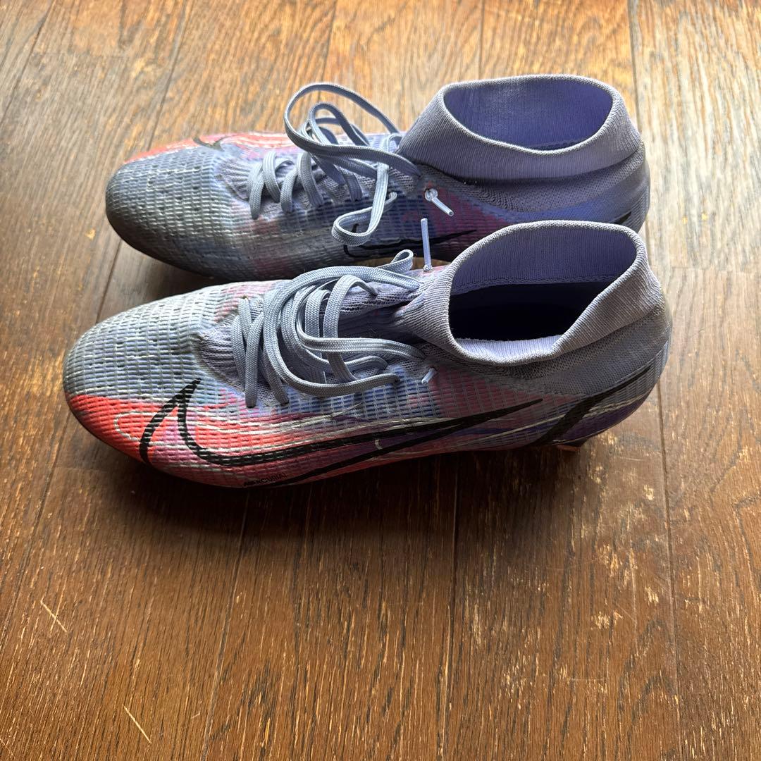 マーキュリアル　エンバペ