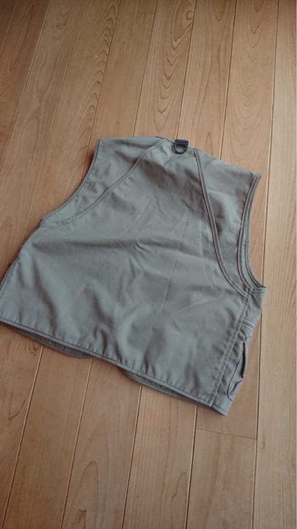 【サイズもデザイン希少】 四角いポケット コロンビア フィッシング ベスト S