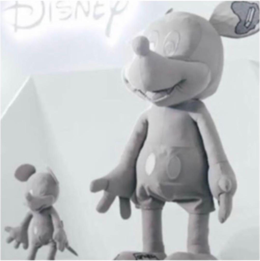 Daniel Arsham ダニエルアーシャム　ミッキーマウス　特大ぬいぐるみ