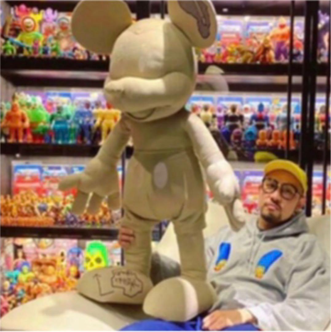 Daniel Arsham ダニエルアーシャム　ミッキーマウス　特大ぬいぐるみ