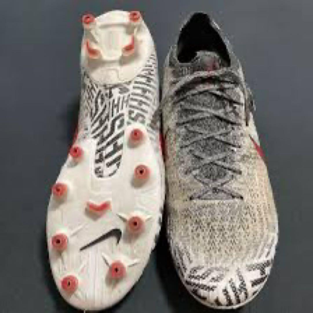 Nike サッカー スパイク 袋付き