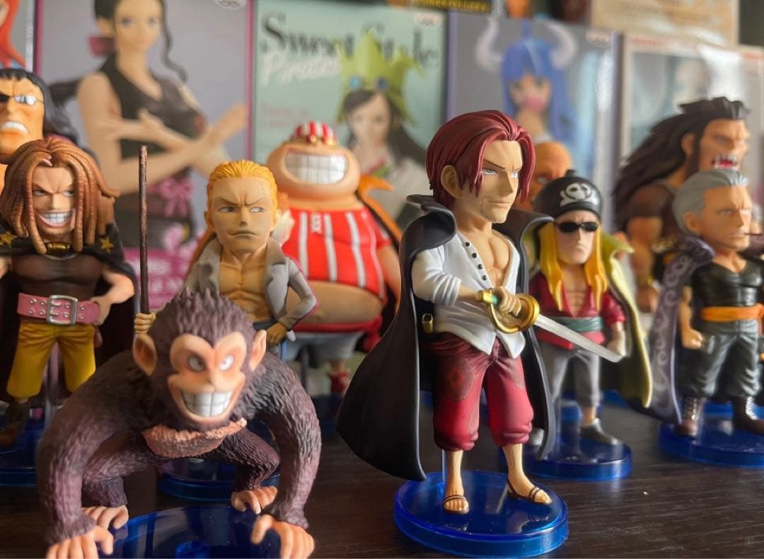 翌日発送　赤髪海賊団　シャンクス　ワンピース　フィギュア　ガレージキット