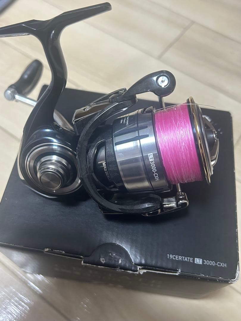 19CERTATE 3000-CXH スピニングリール