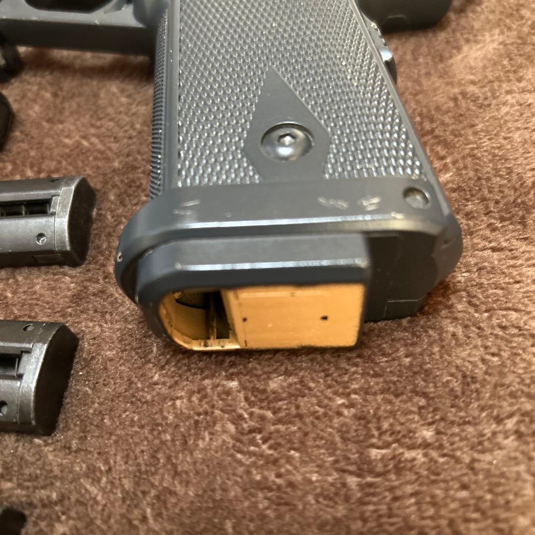 東京マルイ　ハイキャパ　ハンドガン マガジン4本