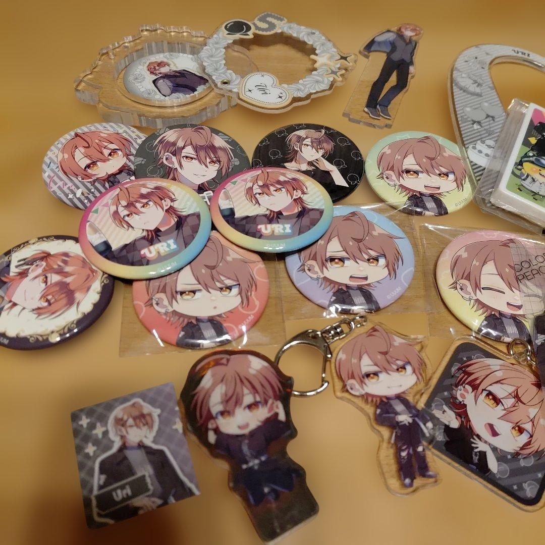 カラフルピーチ ウリ君 アクスタ 缶バッチ まとめ売り