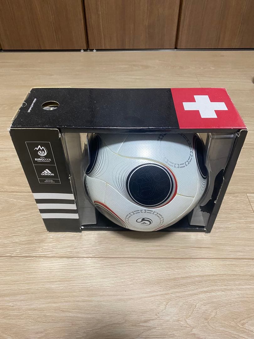 ユーロパス　公式球　アディダス チームガイスト ユーロ2008