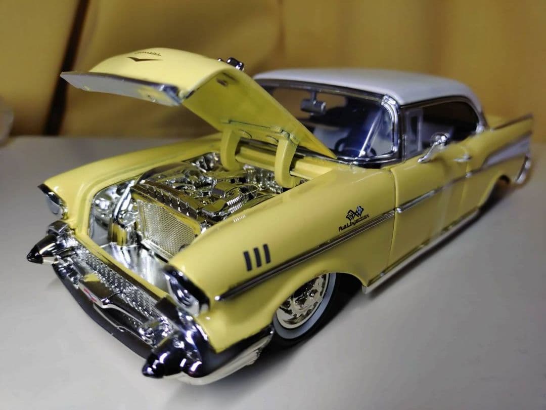 1957 シボレー・ベルエア Jada toys 1/24