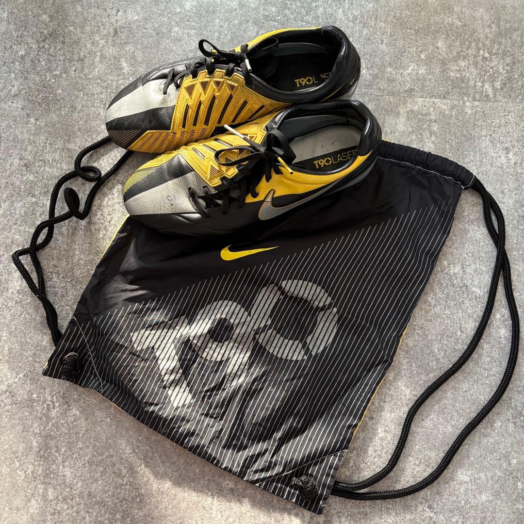 NIKEナイキ トータル90 T90 レーザー IV K HG-B 26cm