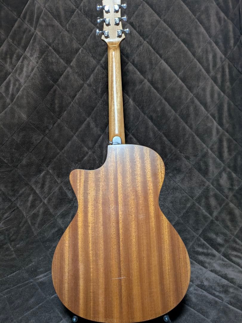 Naga Guitars　G-08OOC