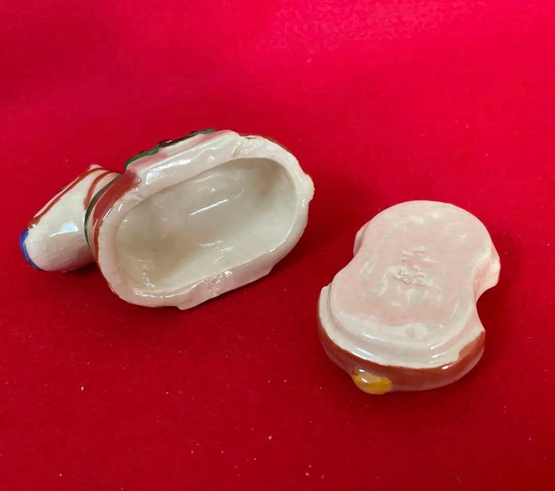 茶道具　陶器の馬の香合　木箱付き